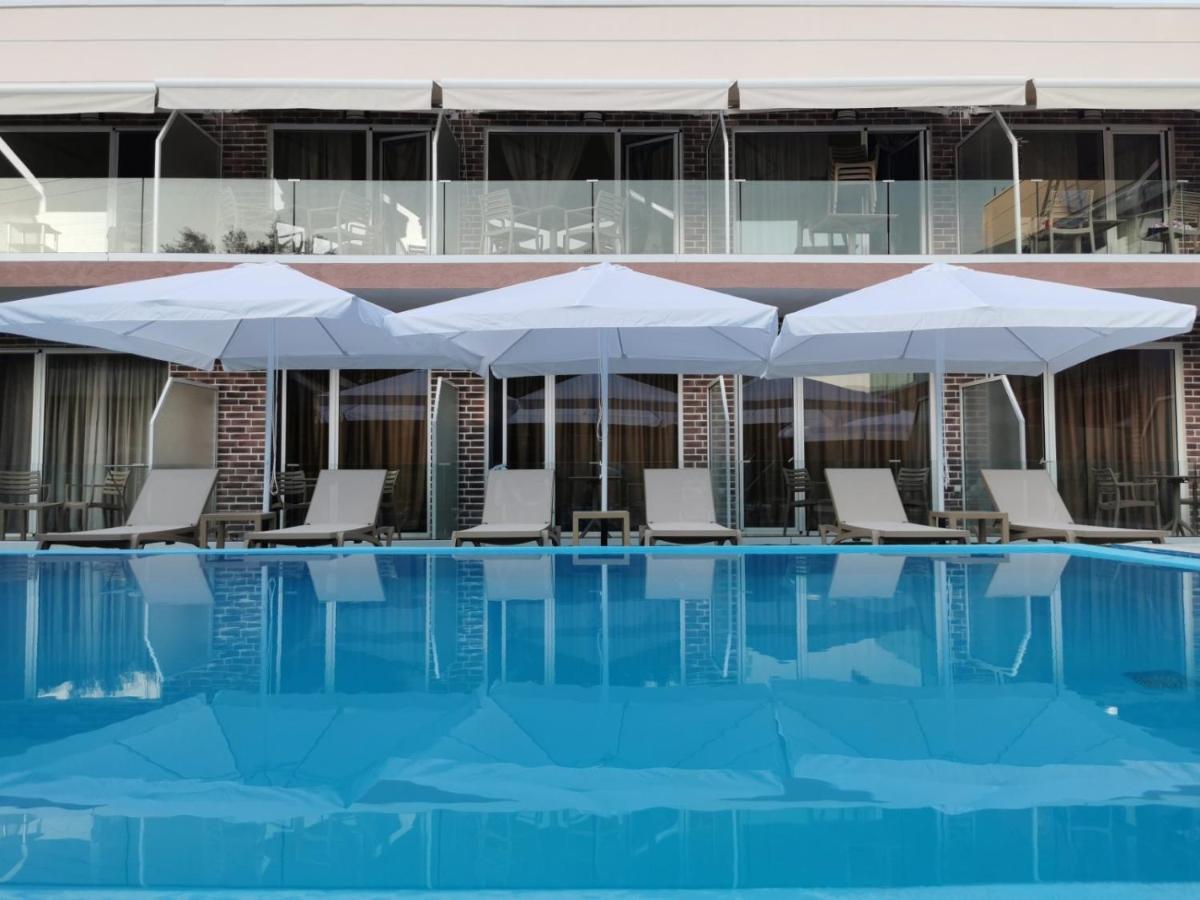 Hotel Capital Lux Nydri (Lefkada) Ngoại thất bức ảnh